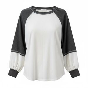 Ces Femme White and Gray Long Sleeve Top
Size Medium